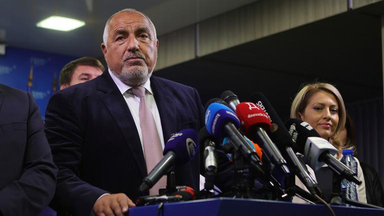 Bojko Borissow, Parteivorsitzender der GERB und ehemaliger bulgarischer Ministerpräsident, spricht während einer Pressekonferenz.