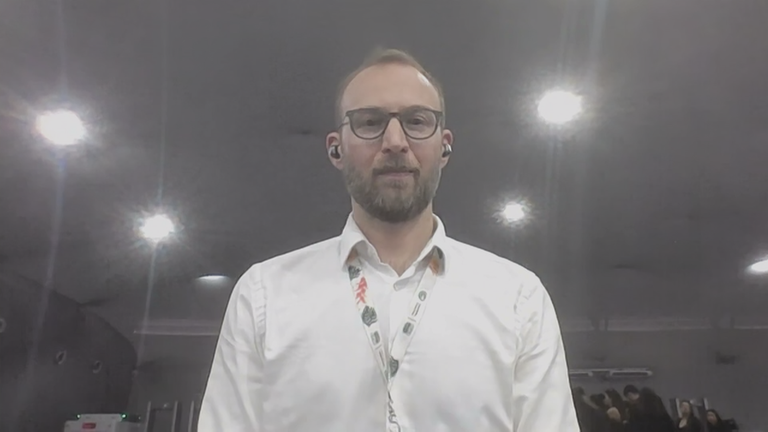 David Ryfisch von der Umweltorganisation Germanwatch per Video-Call dazugeschaltet.