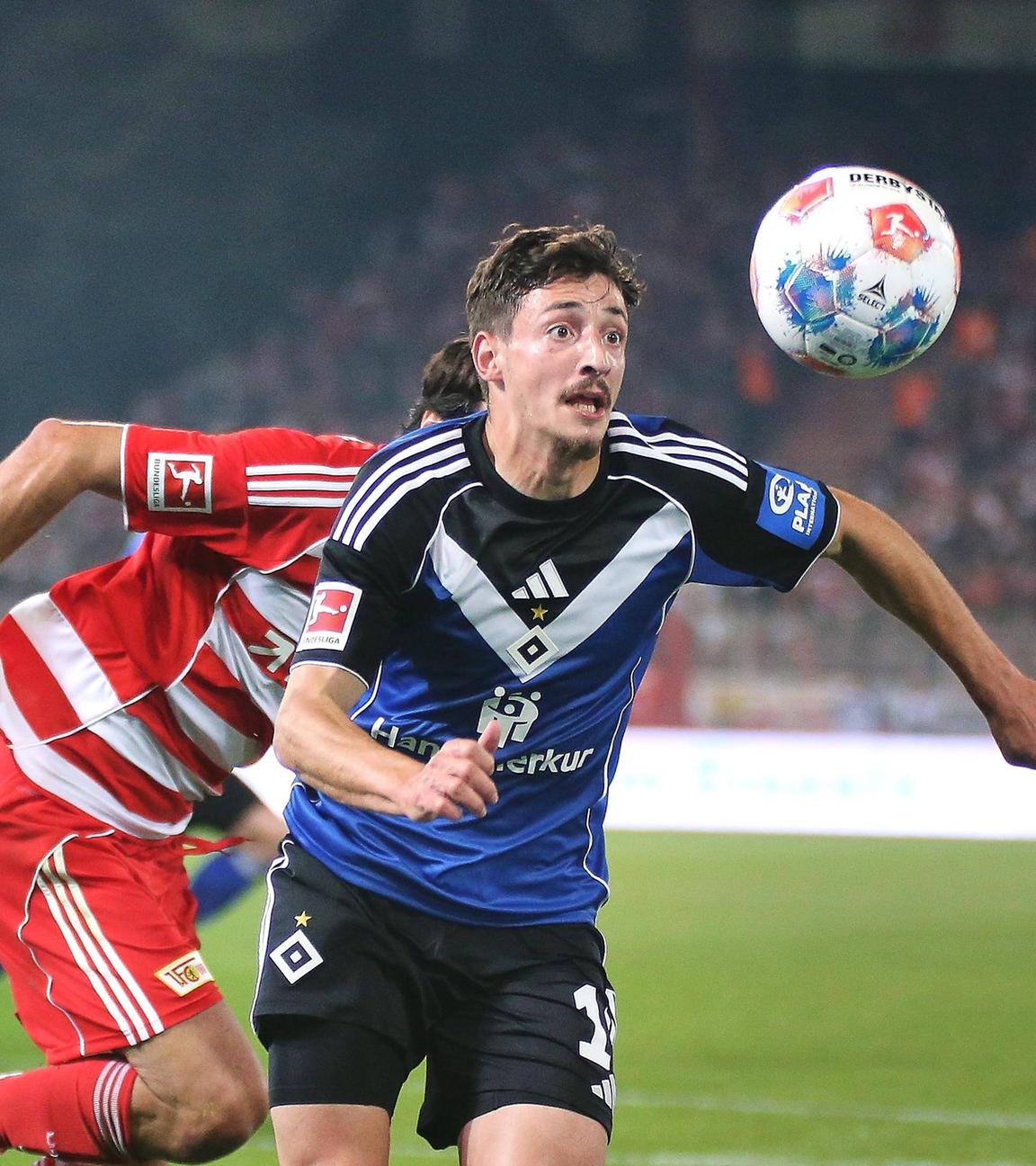 Hamburgs Giorgi Gocholeishvili in Aktion beim Spiel gegen Union Berlin.
