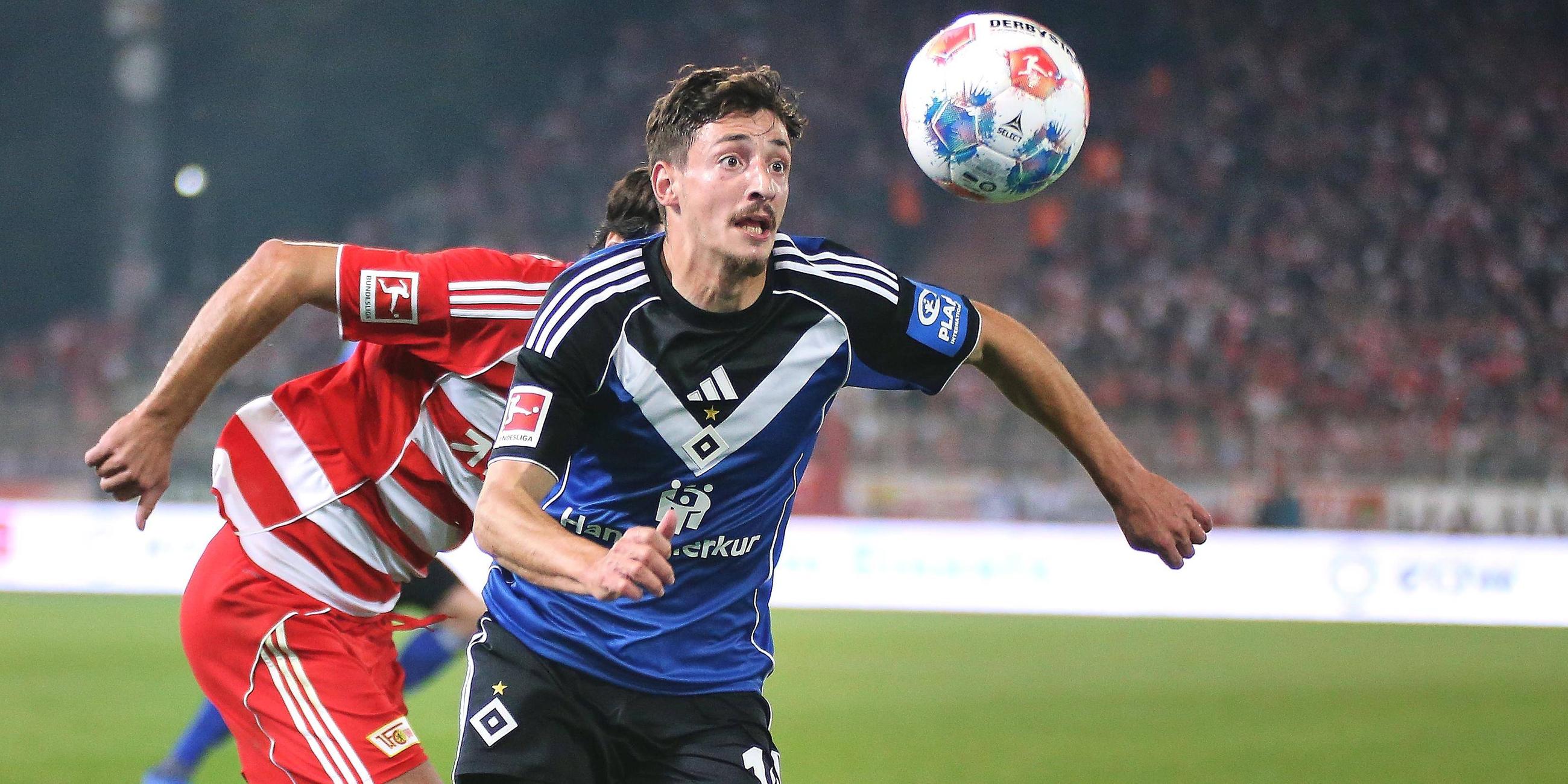 Hamburgs Giorgi Gocholeishvili in Aktion beim Spiel gegen Union Berlin.