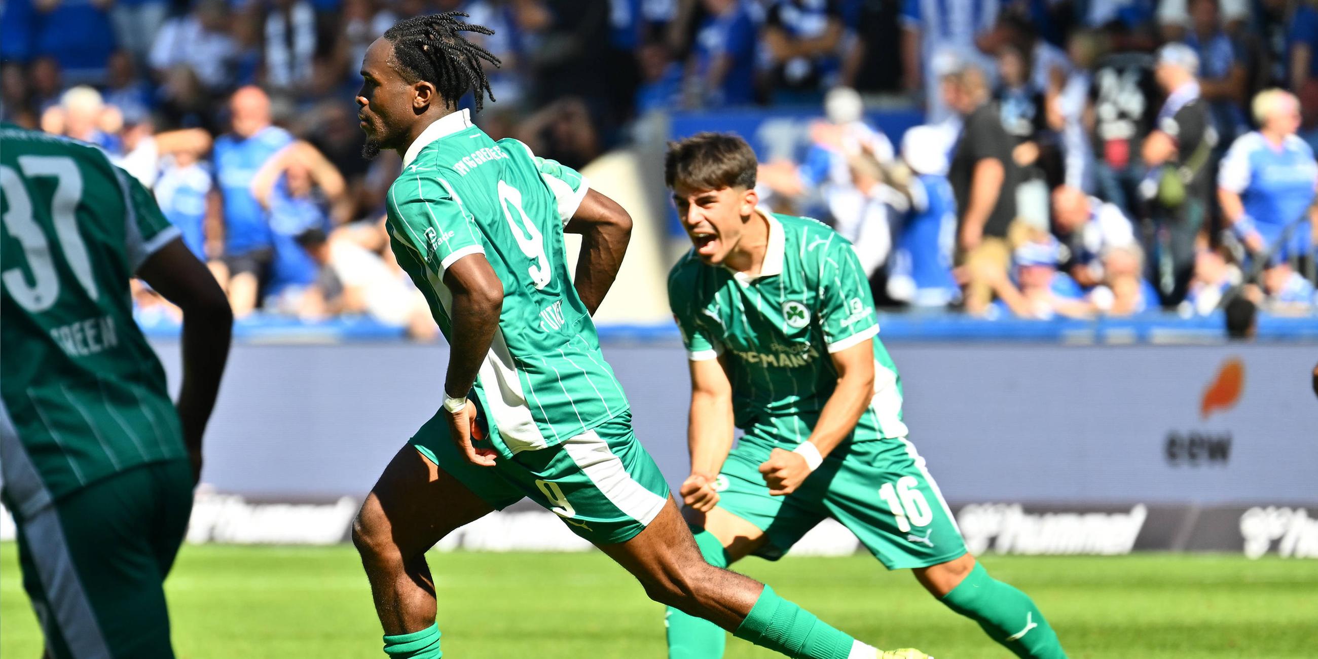 Jubel nach dem 2:3 Treffer durch Noel Futkeu während des 4. Spieltages am 31.08.2025.