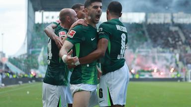 Torjubel zum 0:1 durch Konstantinos Koulierakis (Wolfsburg) am 16.05.2026 in Hamburg.