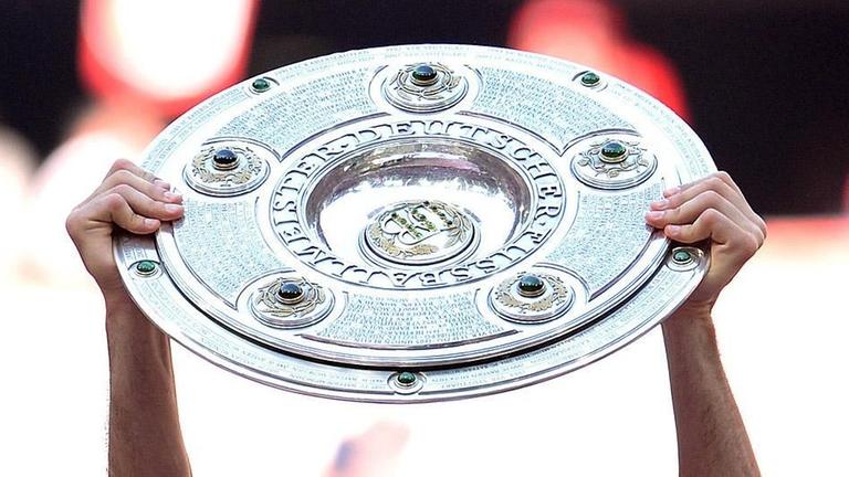 Bundesliga Typical Meisterschale