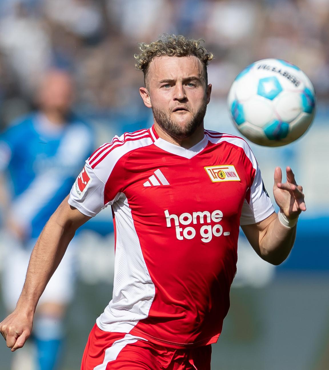 Benedict Hollerbach in Aktion am Ball.