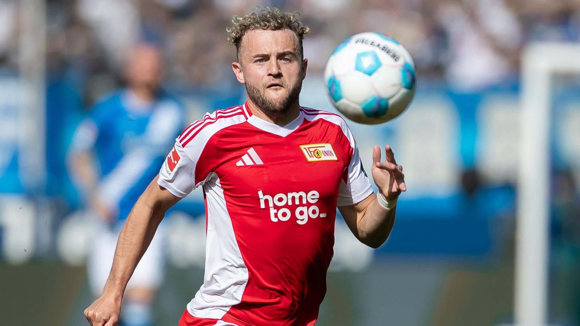 Benedict Hollerbach in Aktion am Ball.