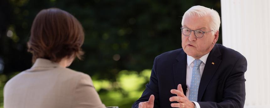Bundespräsident Frank-Walter Steinmeier im Gespräch mit Diana Zimmermann im Sommerinterview 2026 am 12.07.2026.