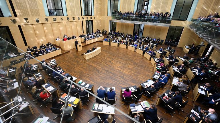 Sitzung des deutschen Bundesrates in Berlin, aufgenommen am 21.03.2025