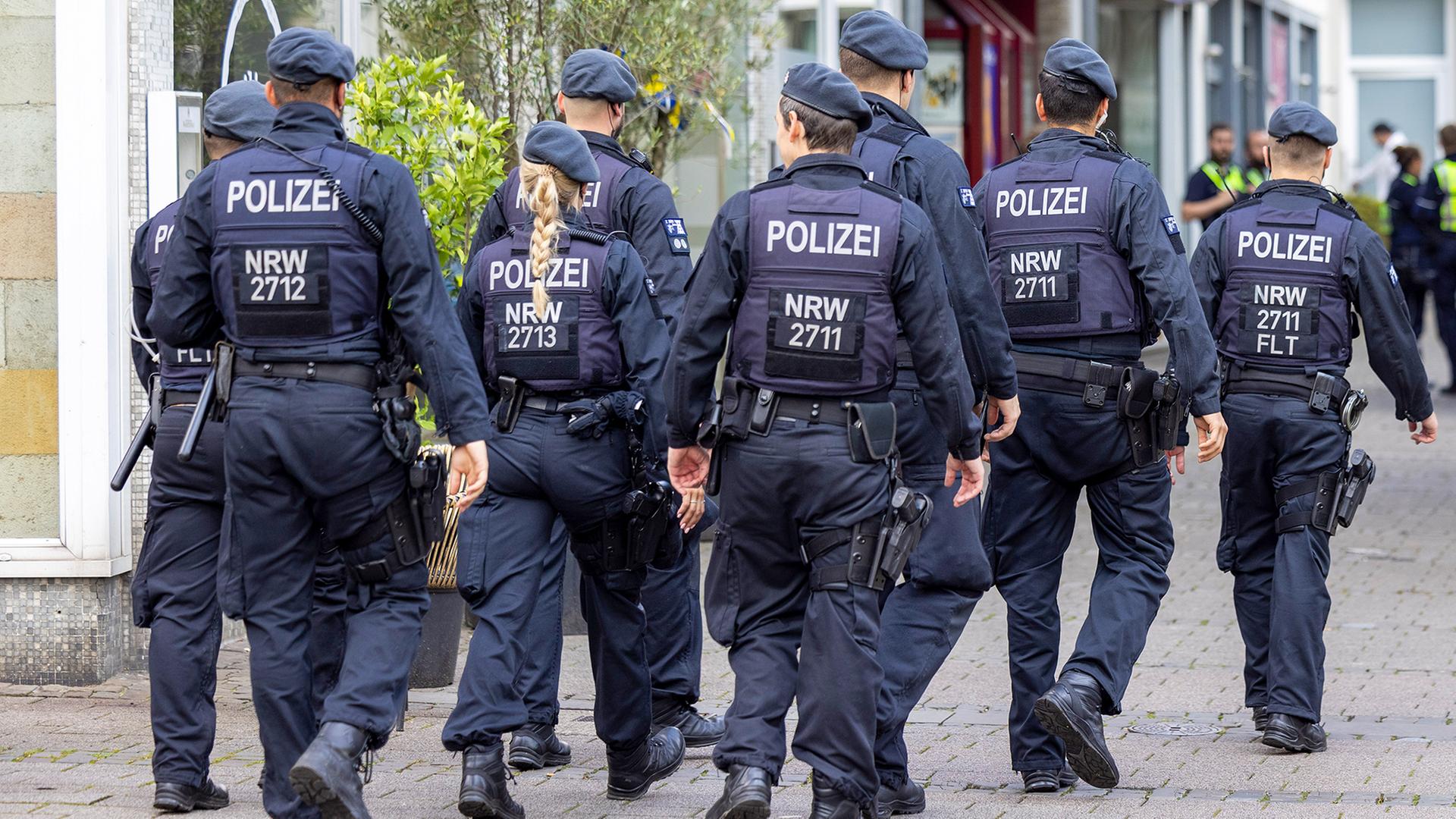 Gruppe von Polizisten