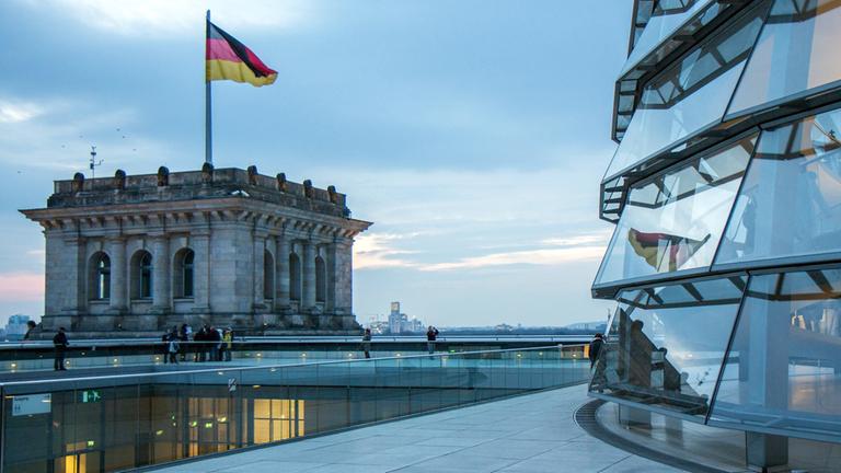 Kuppel des Reichstagsgebäudes in Berlin