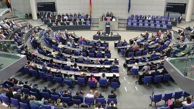Bundestag macht Weg frei für antragsloses Kindergeld