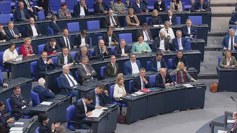Bundestag-aktuelle-Stunde