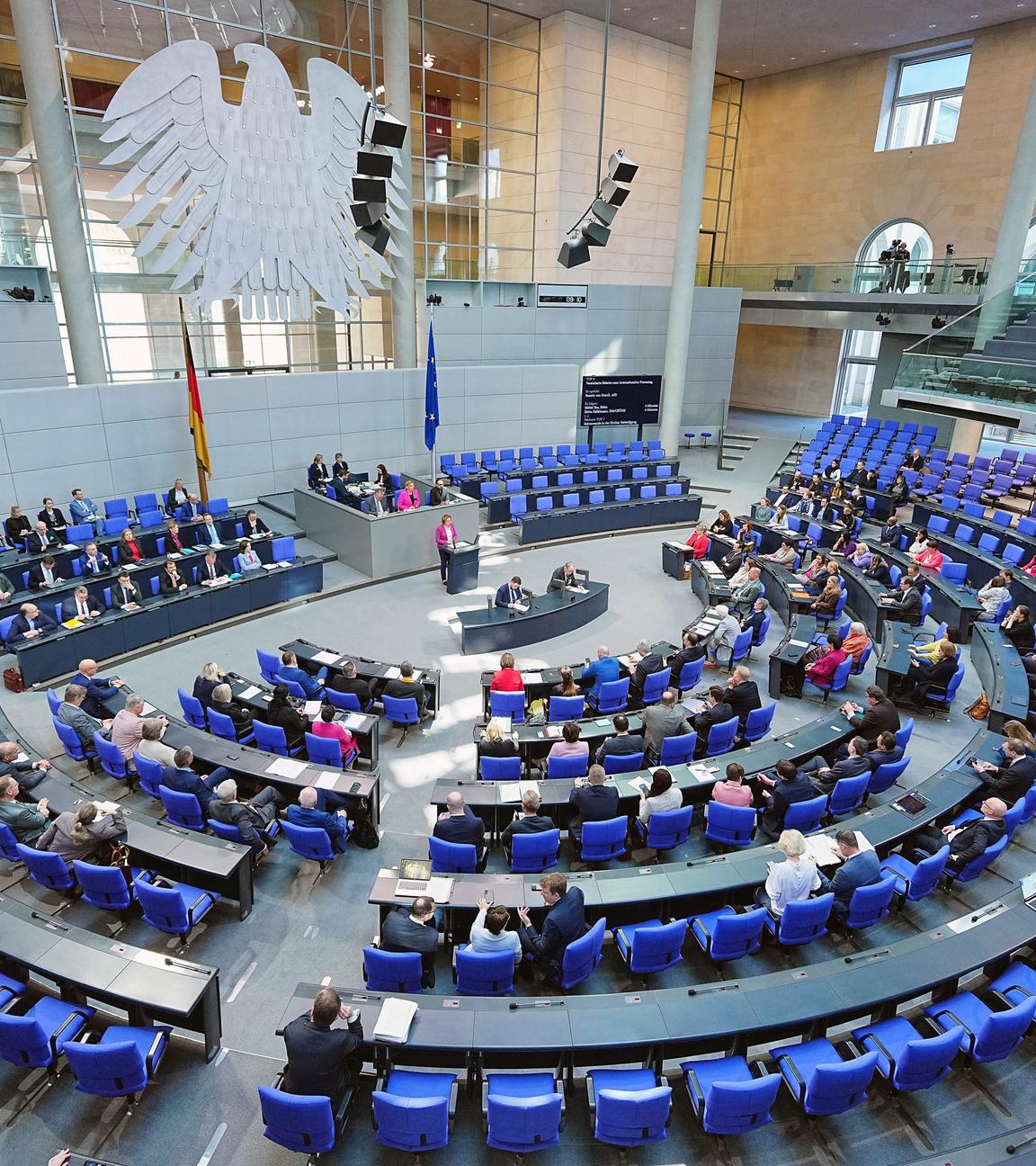 Beatrix von Storch, spricht im Plenarsaal im Bundestag.