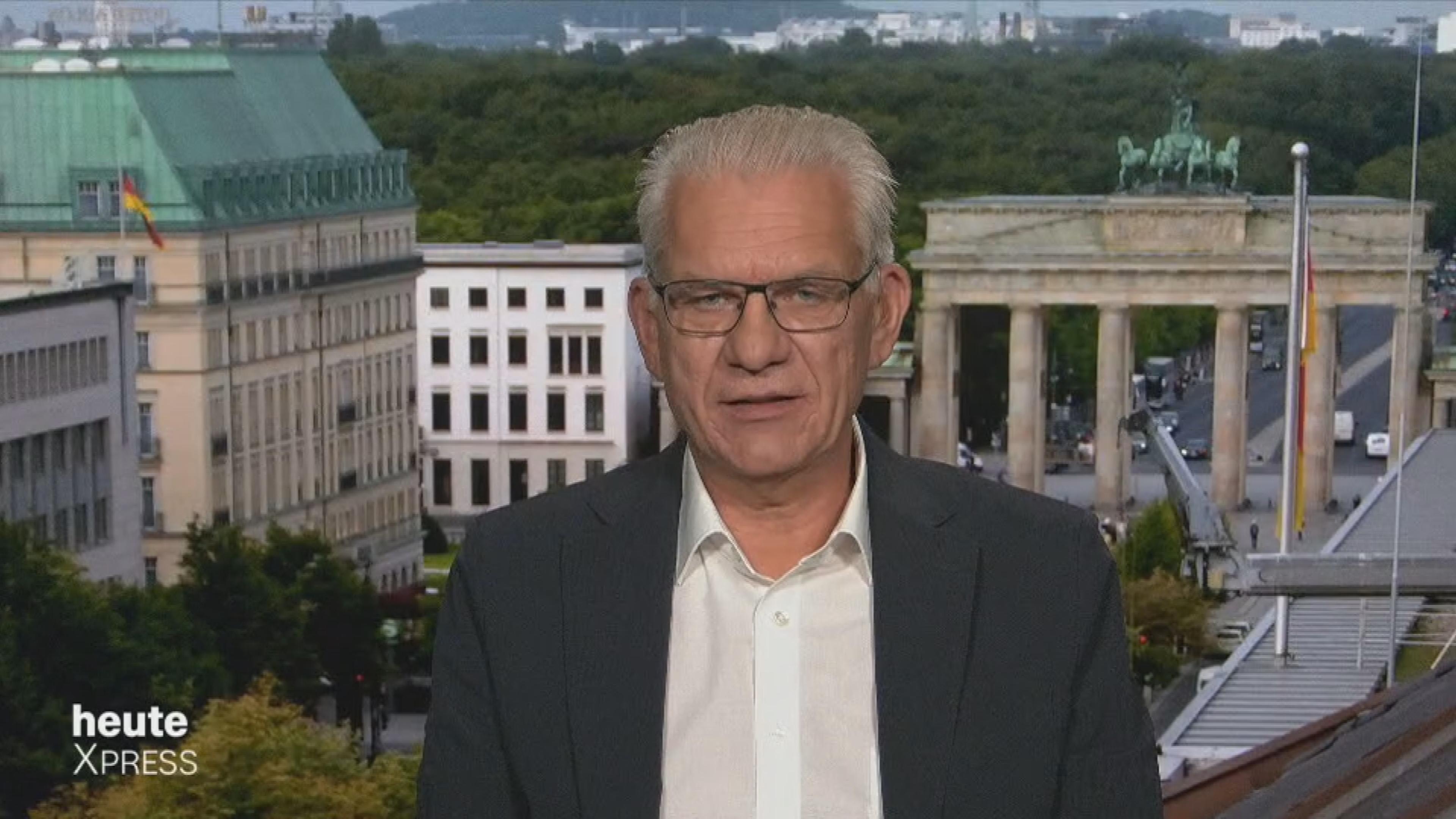 ZDF-Korrespondent Karl Hinterleitner berichtet aus Berlin über die Abstimmung des Kabinetts zu einer neuen Wehrpflicht.