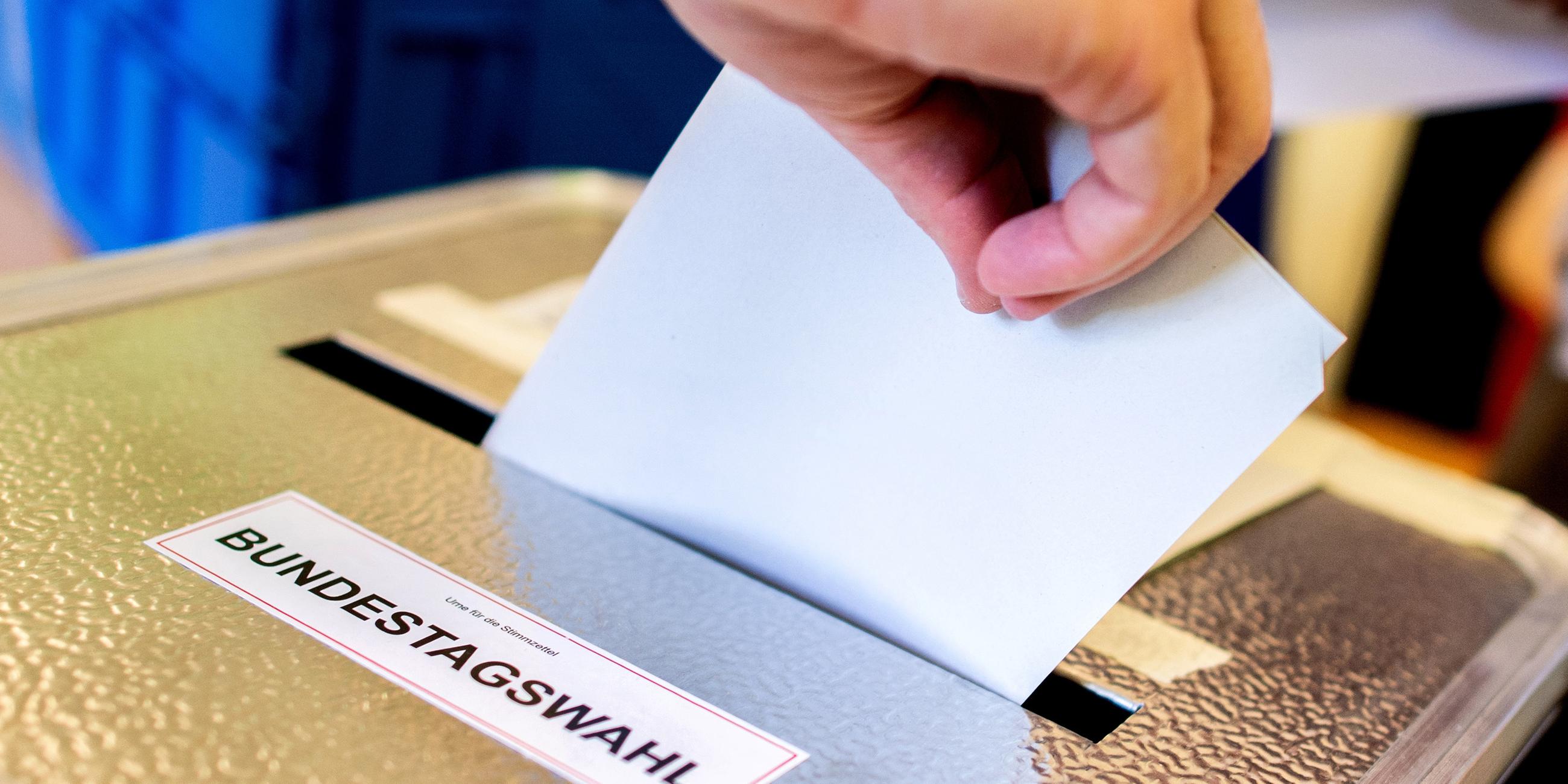 Wahlurne Bundestagswahl 2025