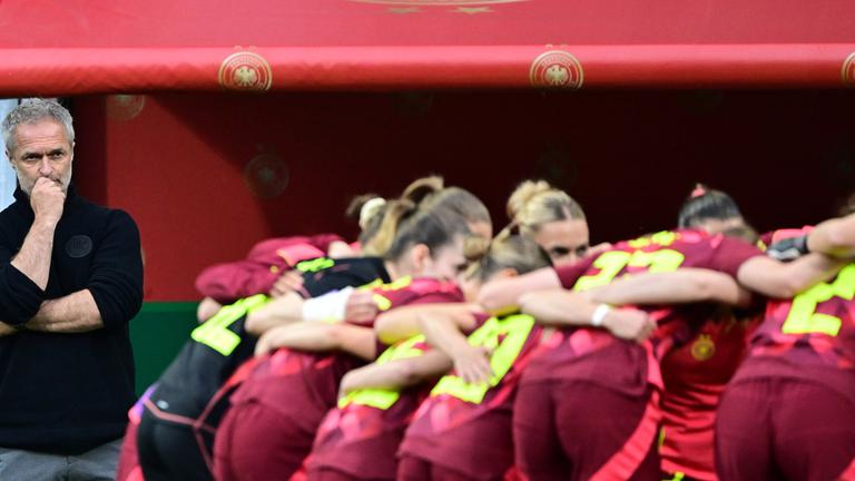 Bundestrainer der Deutschen DFB Frauen Crhistian Wueck am 30.05.2025 während der UEFA Nations League.