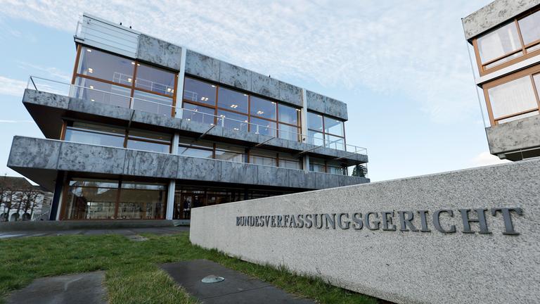 Außenaufnahme des Bundesverfassungsgerichts in Karlsruhe, aufgenommen am 23.01.2024