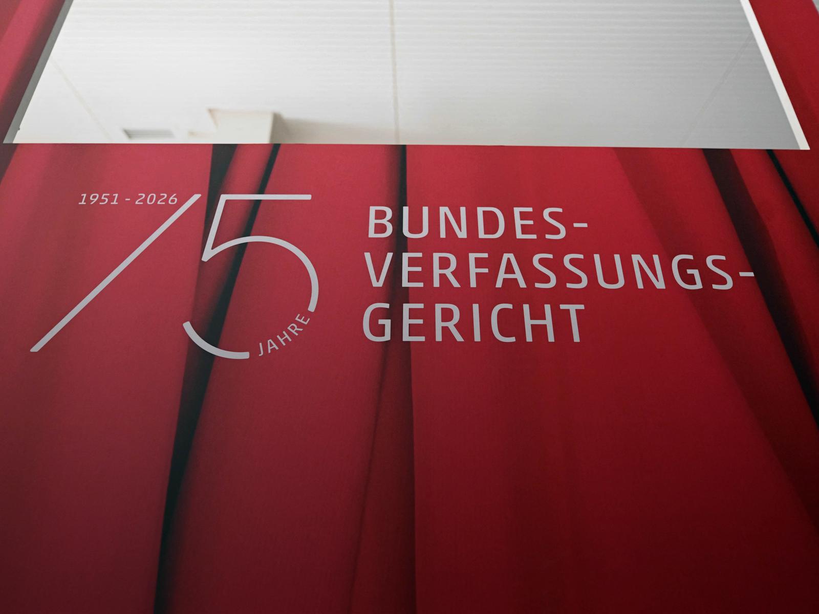 Karlsruhe: Das Gericht, das die Gesellschaft zusammenhält?