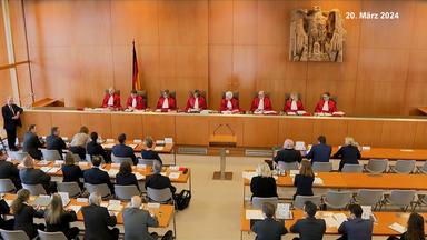 Karlsruhe urteilt zu AfD-Klage