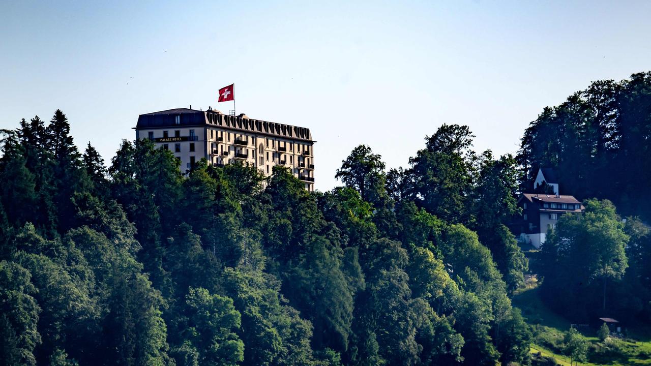 The U.S. and Iran Begin Peace Talks in Switzerland