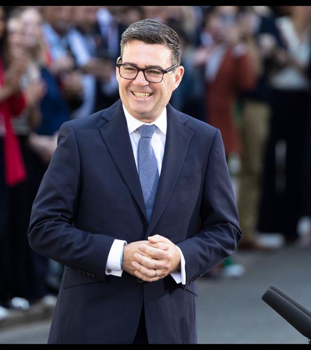 Der siebte Premierminister in zehn Jahren: Andy Burnham, neuer Hoffnungsträger der Labour-Partei, übernimmt das Amt in schwierigen Zeiten.