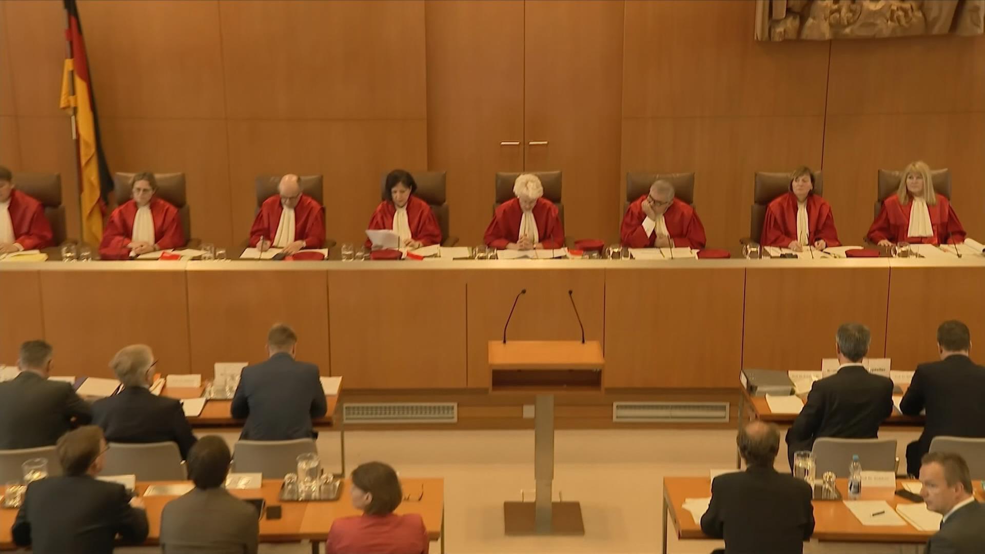 BVerfG prüft Bundeshaushalt