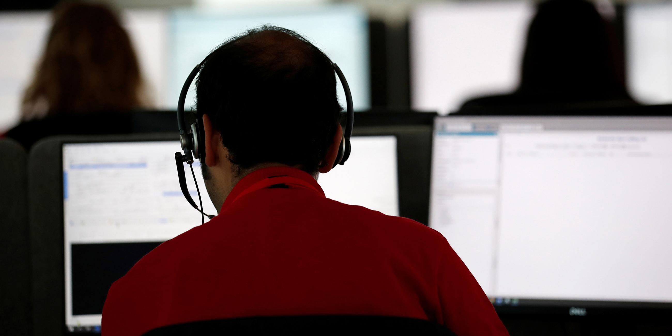 Mitarbeiter in einem Callcenter