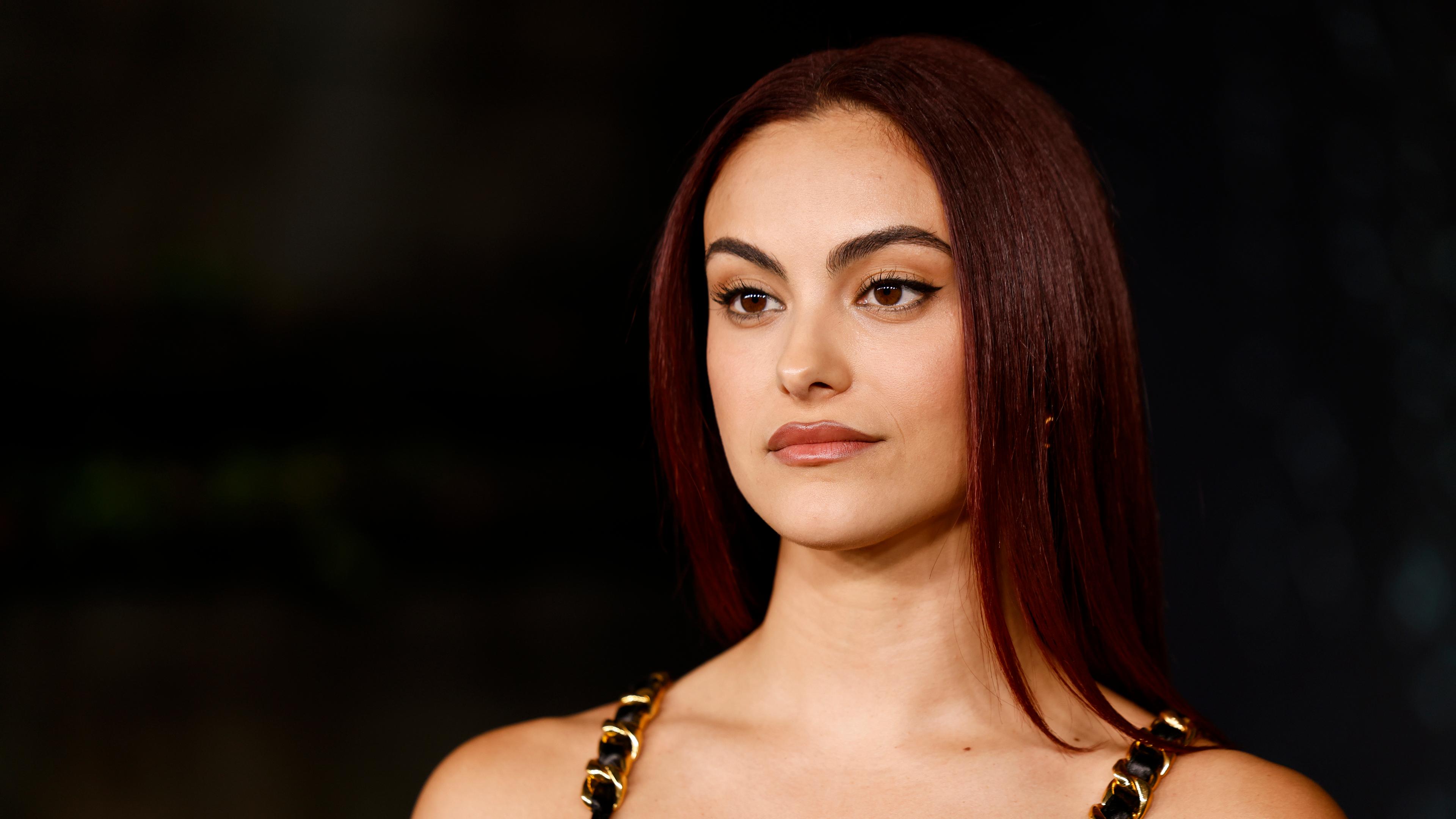 Camila Mendes