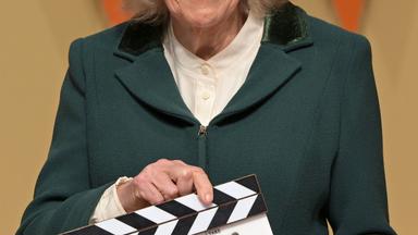 Königin Camilla besucht Film-Set