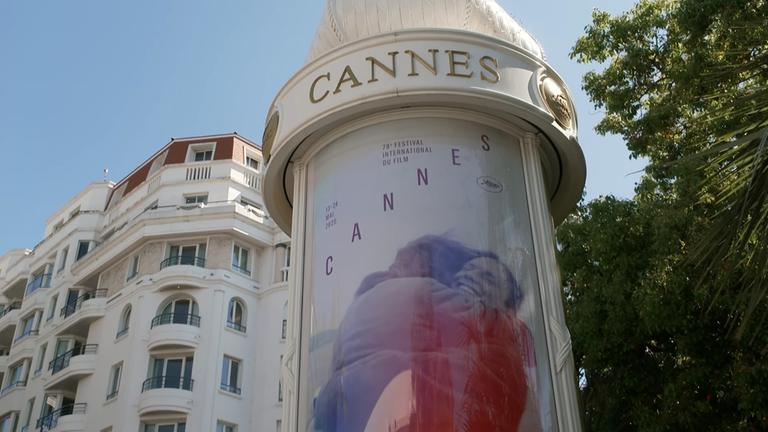 Litfaßsäule in Cannes