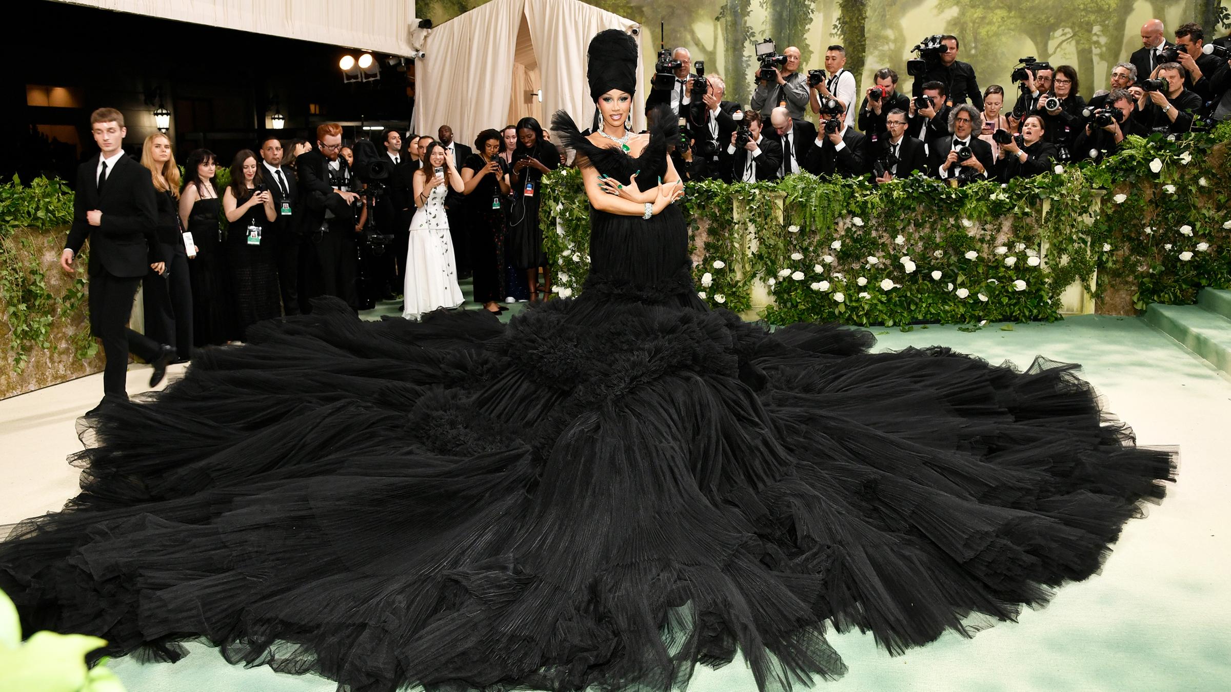 Cardi B auf dem roten Teppich der MET Gala 2024
