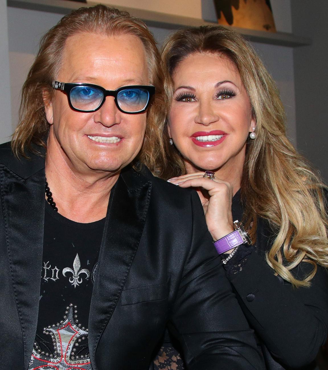 Carmen und Robert Geiss bei der Prasentation der neuen RTL II-Show "Spiel die Geissens untern Tisch" im East Hotel in Hamburg