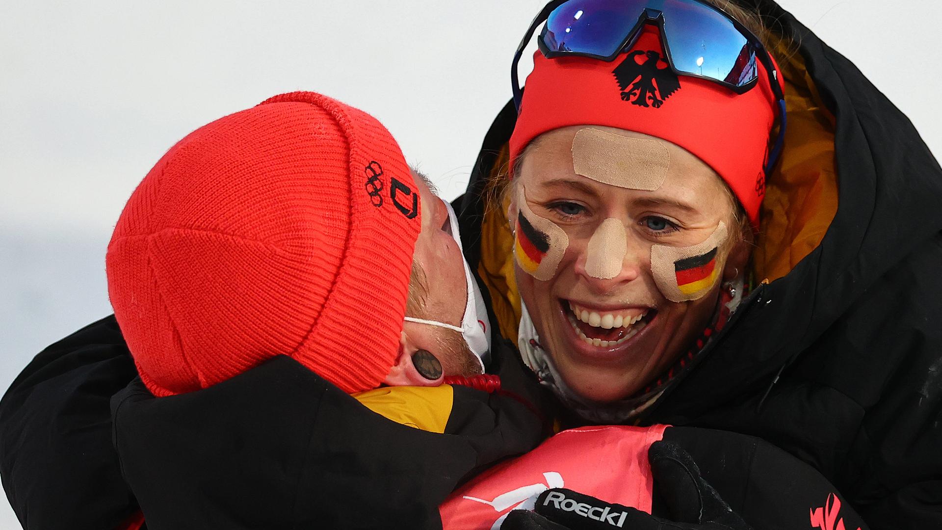 Cross-Country Skiing: Victoria Carl und Katharina Hennig