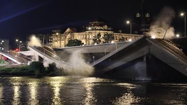 Abrissarbeiten werden an der Carolabrücke durchgeführt.