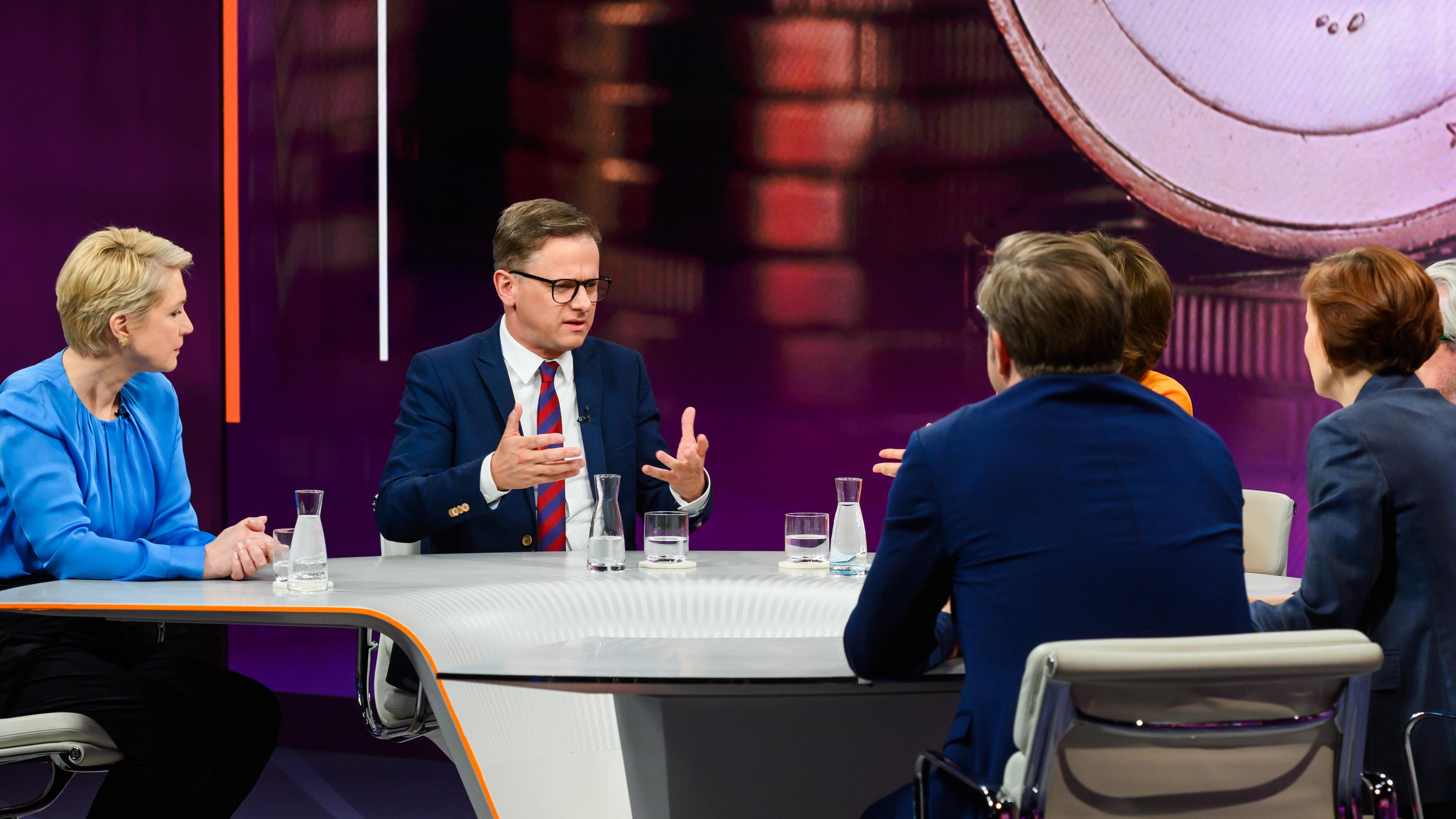  Carsten Linnemann bei Maybrit Illner