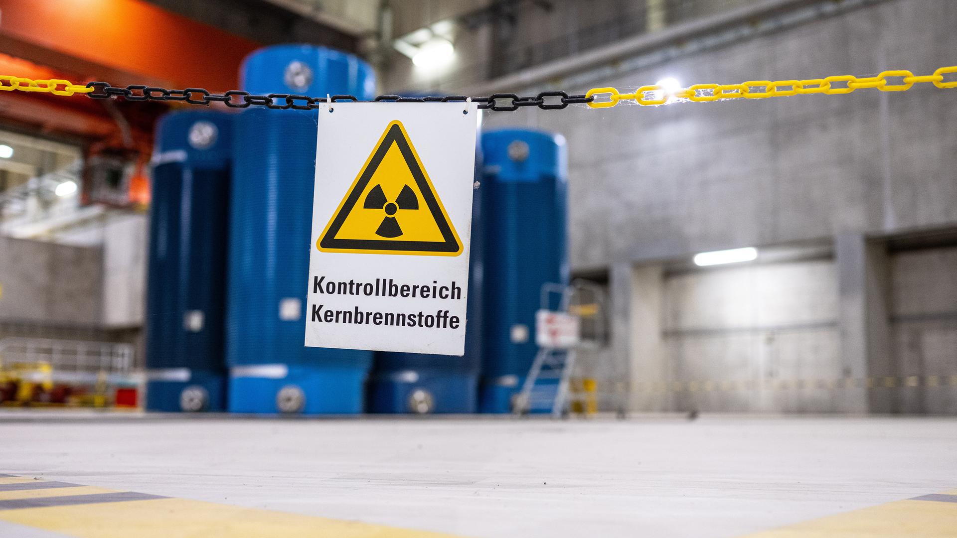 Hochradioaktive Castor- Behälter 