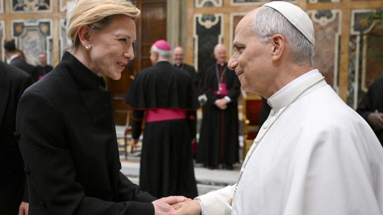 Filmstars treffen Papst Leo XIV. in Rom