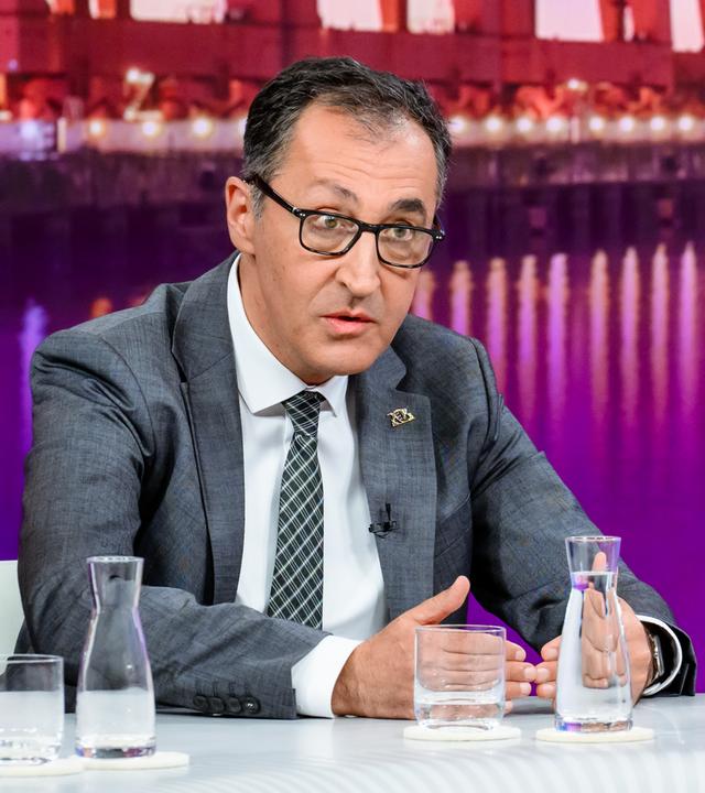 Cem Özdemir bei Maybrit Illner am 10. September 2026