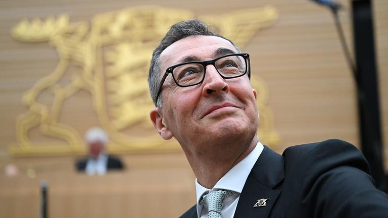 Cem Özdemir im Plenarsaal des Landtags, aufgenommen am 13.05.2026