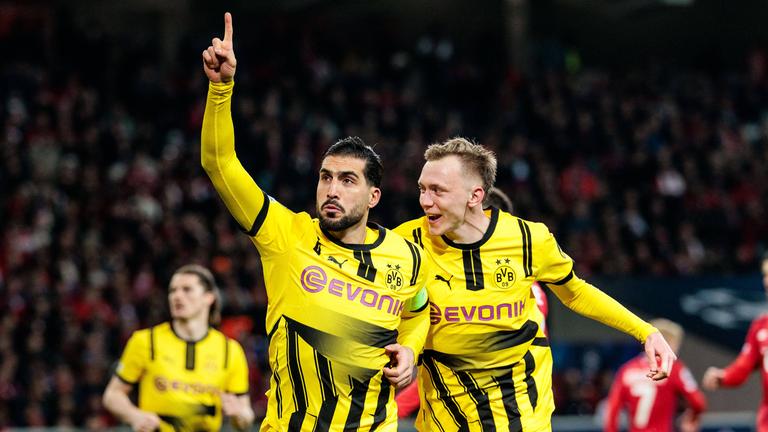 Dortmunds Emre Can jubelt mit Maximilian Beier nach seinem Ausgleichstreffer gegen Lille.