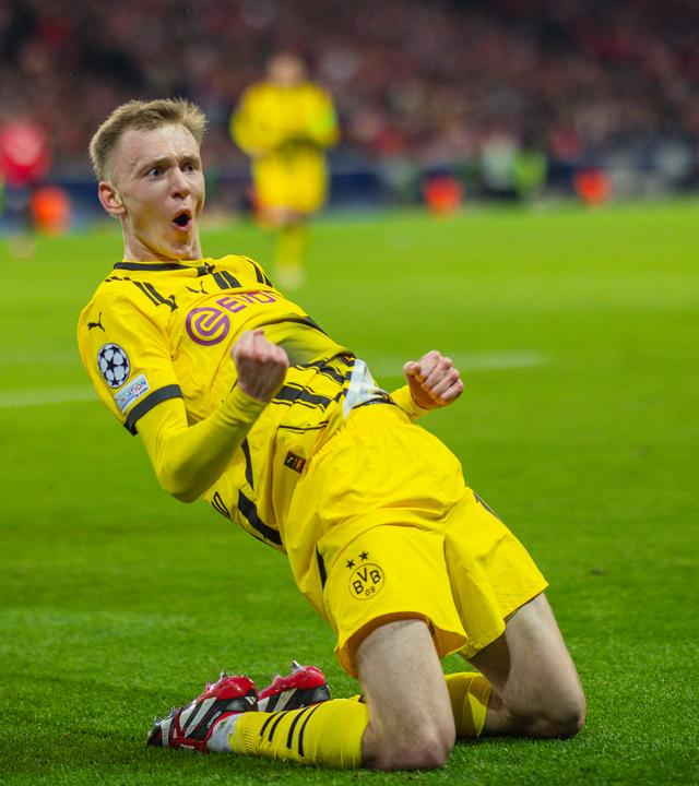 Dortmunds Maximilian bejubelt seinen entscheidenden Treffer zum 2:1 gegen Lille.
