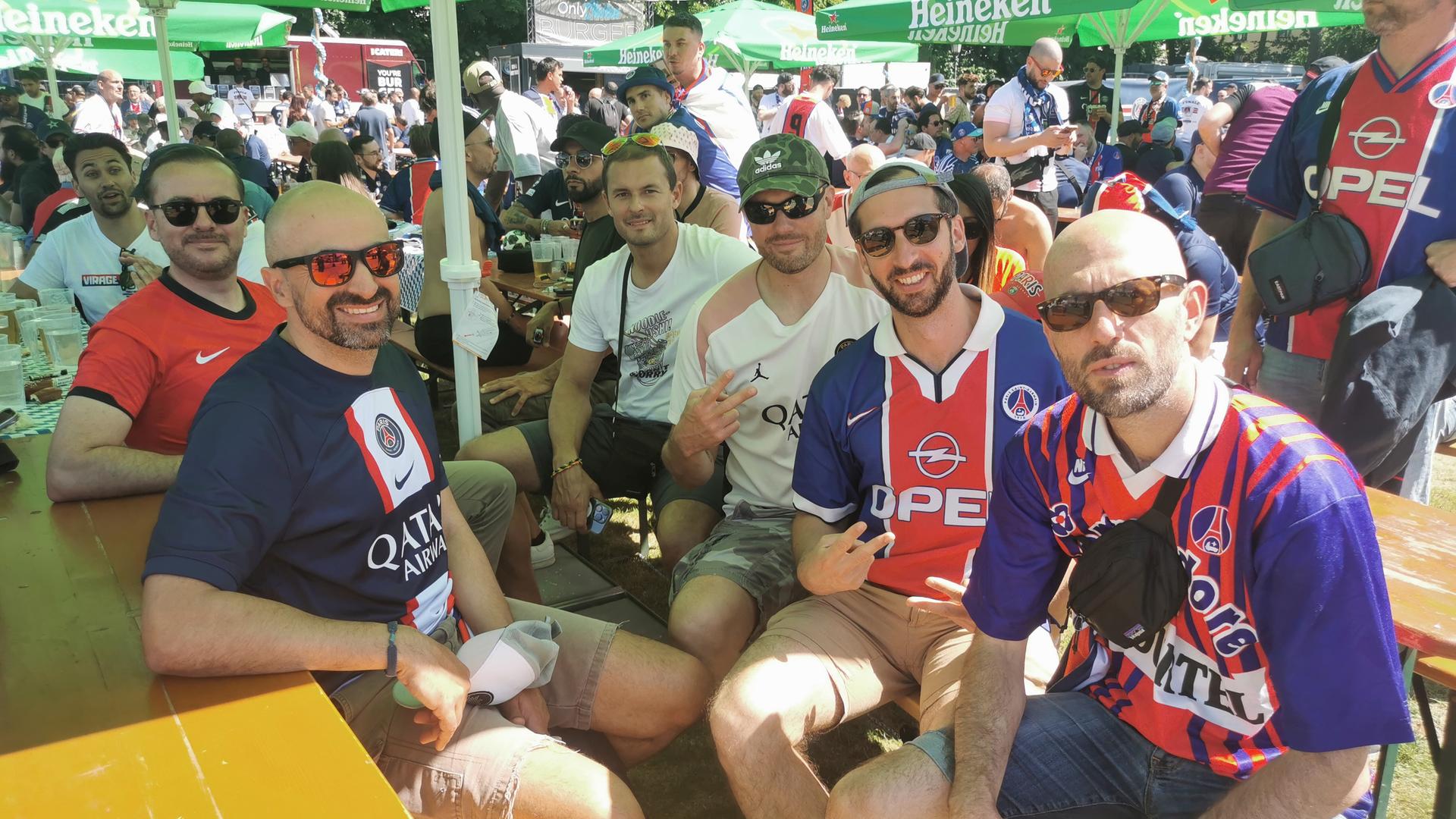 Die Fans von Paris Saint Germain bereiten sich auf das Finale in München vor.