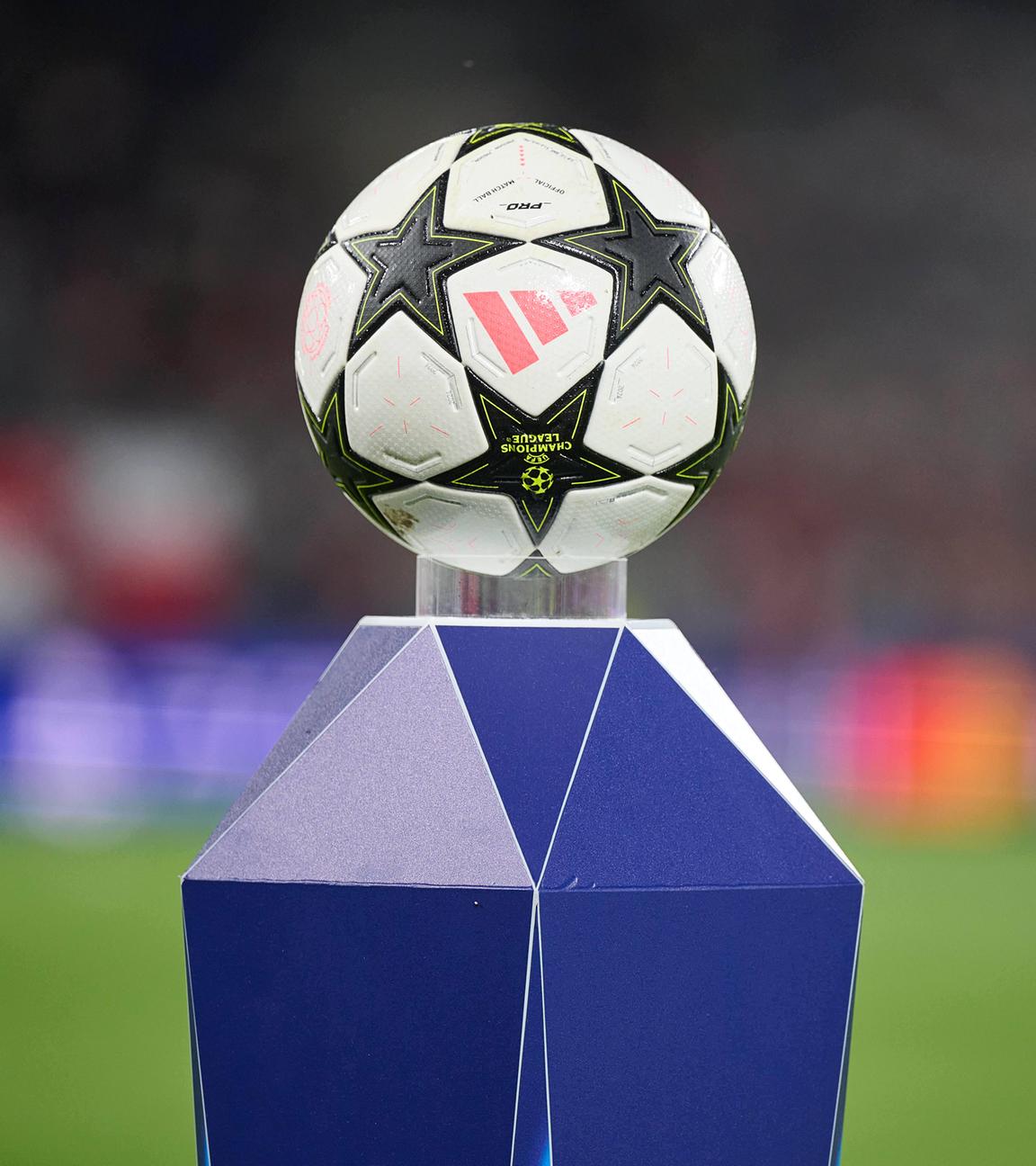 Champions League: Spielball 2024/25