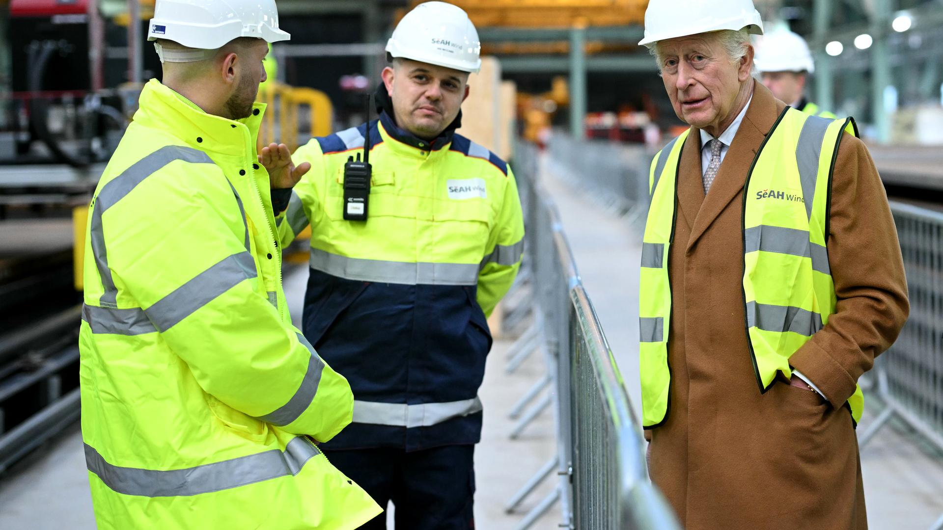 König Charles III. im Offshore-Turbinenpark