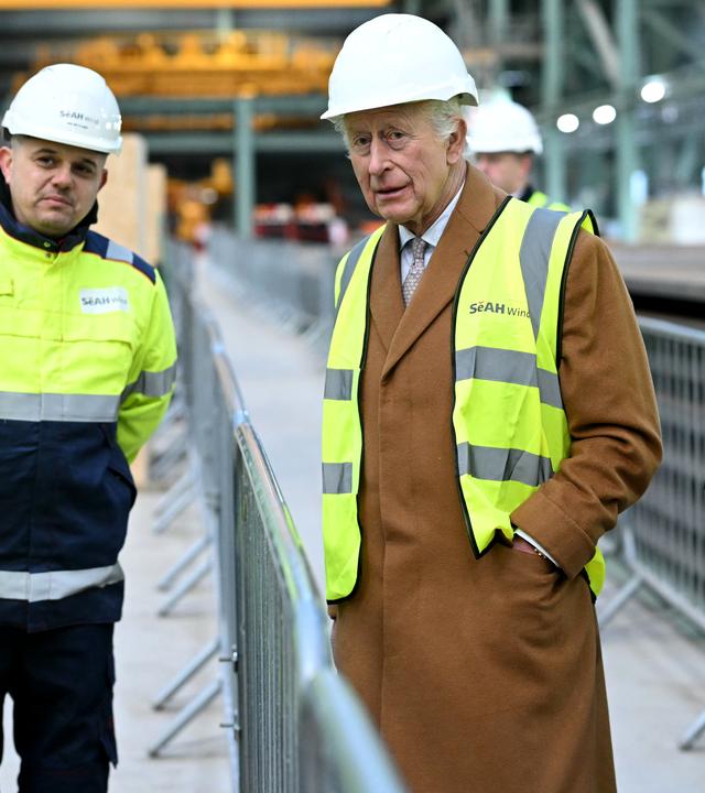 König Charles III. im Offshore-Turbinenpark