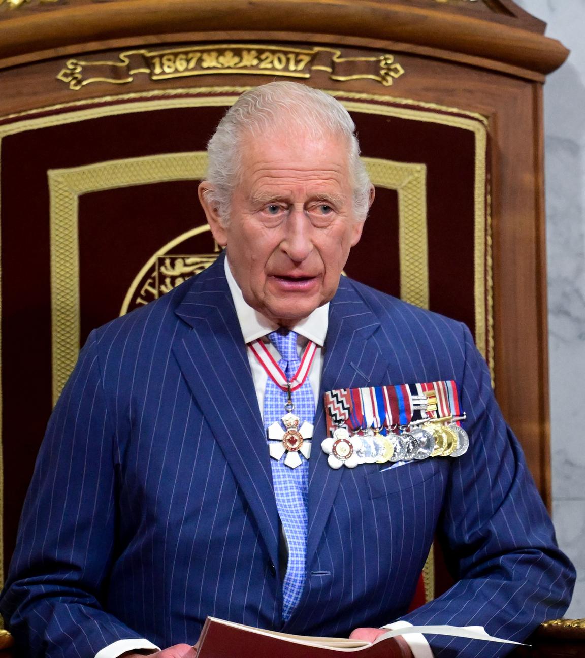 Adel: Charles und Camilla bei der Eröffnung des kanadischen Parlaments in Ottawa