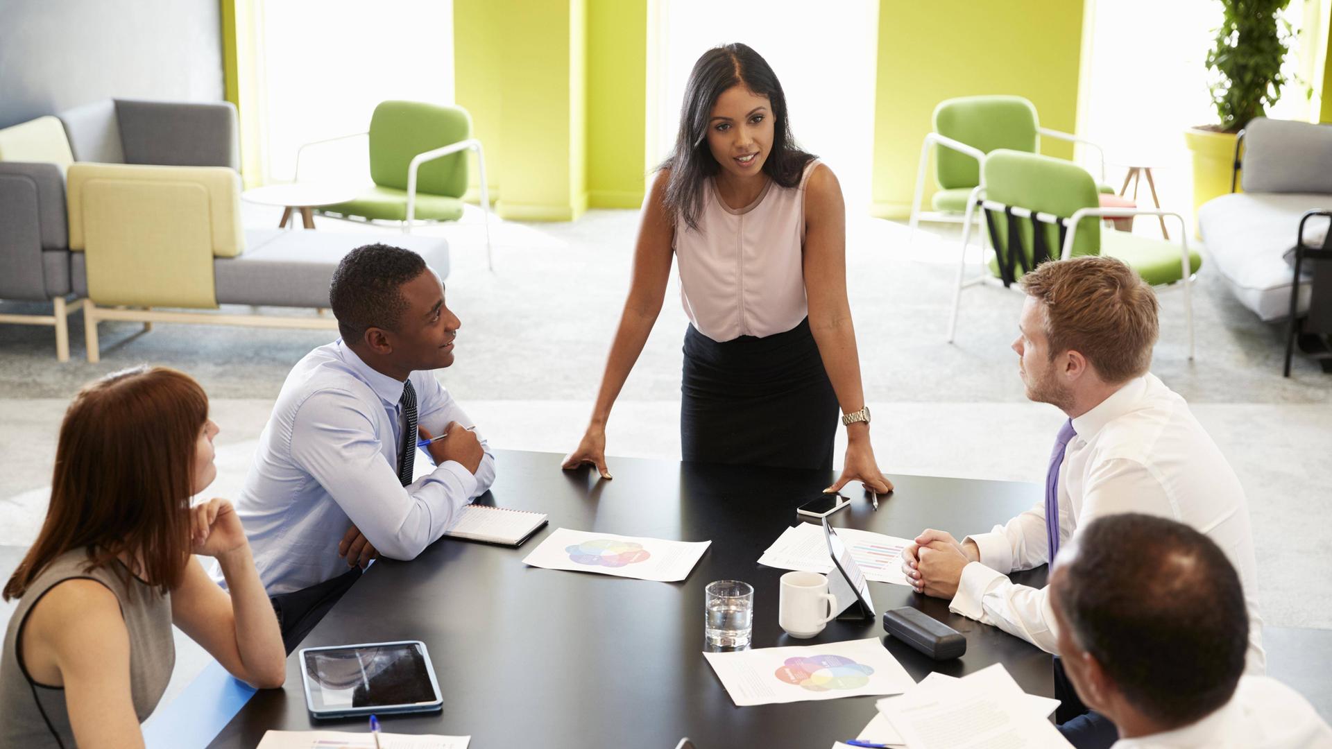 Chefin, Frauenquote, Symbolbild