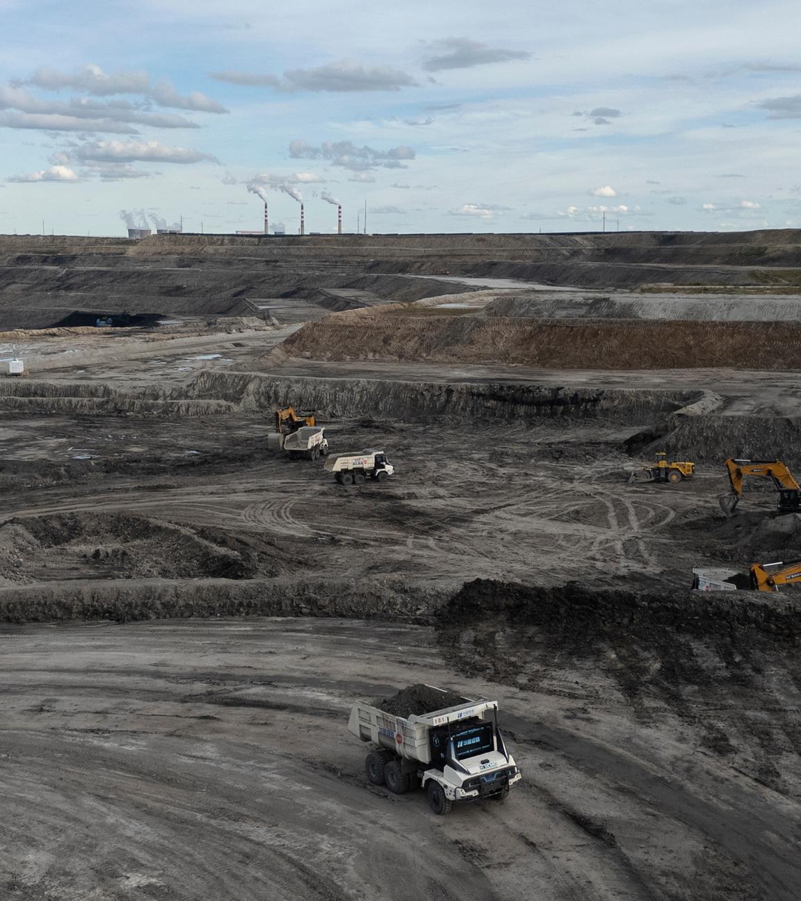 Transporter in einer Bergbau-Grube in China.