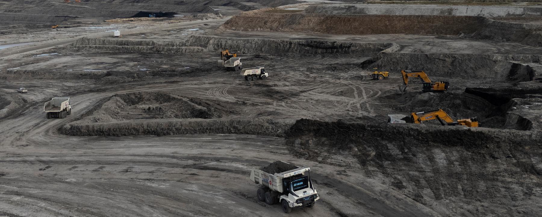 Transporter in einer Bergbau-Grube in China.