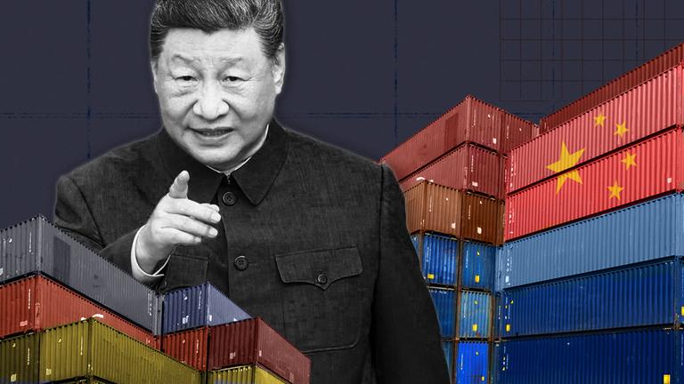 Der chinesische Staatspräsident Xi Jinping ist auf der Montage für das Titelbild von "WISO - Wirtschaft erklärt" zwischen Frachtcontainern zu sehen.