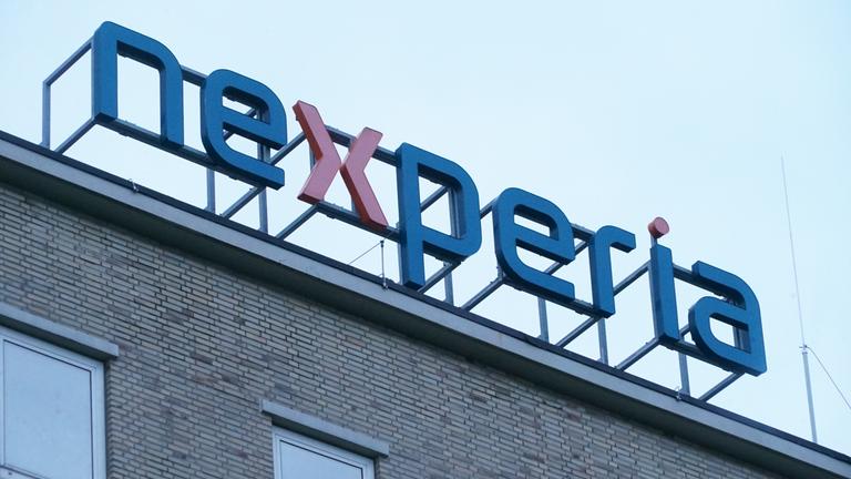 Haus mit Nexperia-Schriftzug